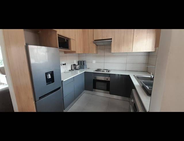 3 BEDROOM TOWNHOUSE FOR SALE IN ELDORAIGNE